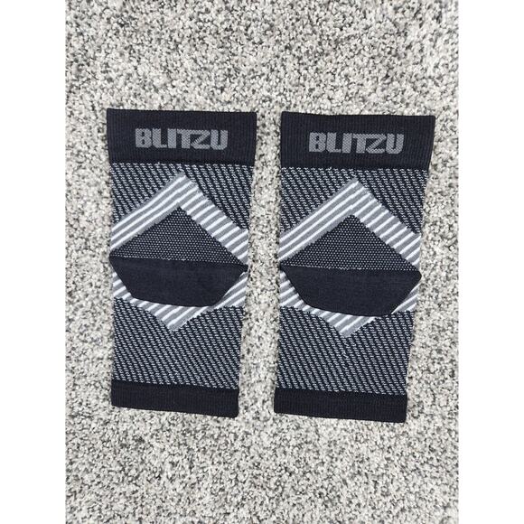 Plantar Fasciitis Open Toe Foot Compression Sleeves Unisex Size S-M - Picture 1 of 4